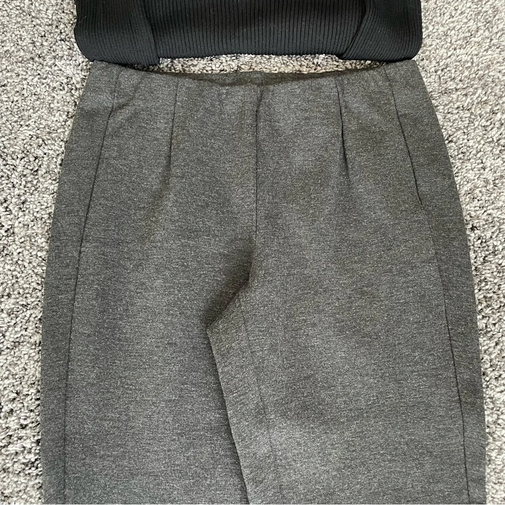 J. Jill Ponte Slim Leg Gray Pull on Leggings/Pants XS - Picture 4 of 10